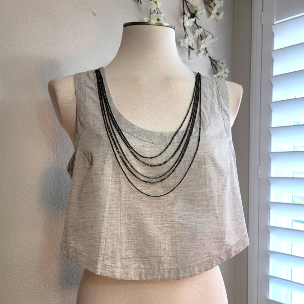MAKERS OF DREAMS CROPPED SLEEVELESS TOP WITH MULTIPLE NECKLACE LAYERS SZ: L